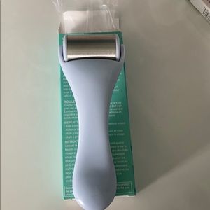 Ice Roller